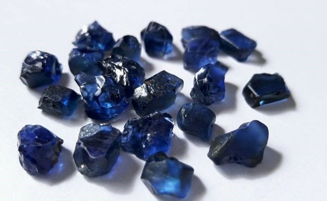 Đá quý Sapphire