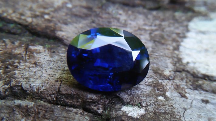 đá sapphire xanh